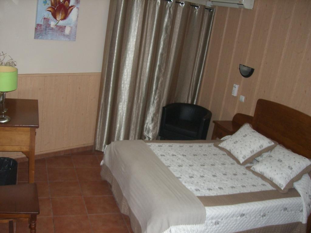 אסטראמוז Hotel O Gadanha חדר תמונה